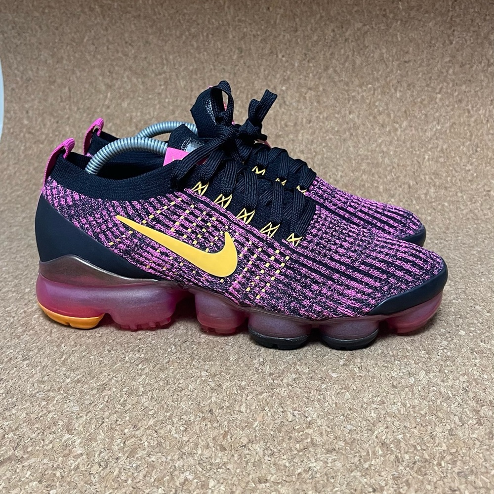 Nike Black and Pink Sneakers with Yellow Nike Vapor  max